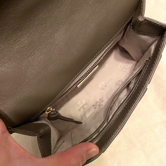 Tory Burch Fleming Small Convertible Shoulder Bag - Picture 11 of 11